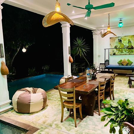 Villa Seven Faces-Luxury Escape,Stunning Views With Private Pool For A Couple Or Family! ガル エクステリア 写真