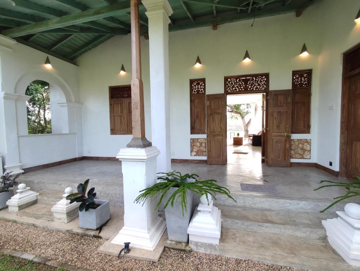 Villa Seven Faces-Luxury Escape,Stunning Views With Private Pool For A Couple Or Family! ガル エクステリア 写真