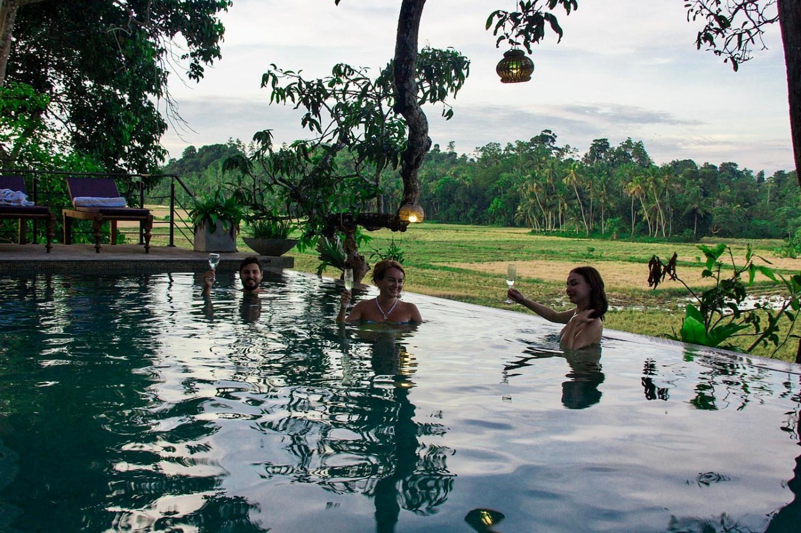 Villa Seven Faces-Luxury Escape,Stunning Views With Private Pool For A Couple Or Family! ガル エクステリア 写真