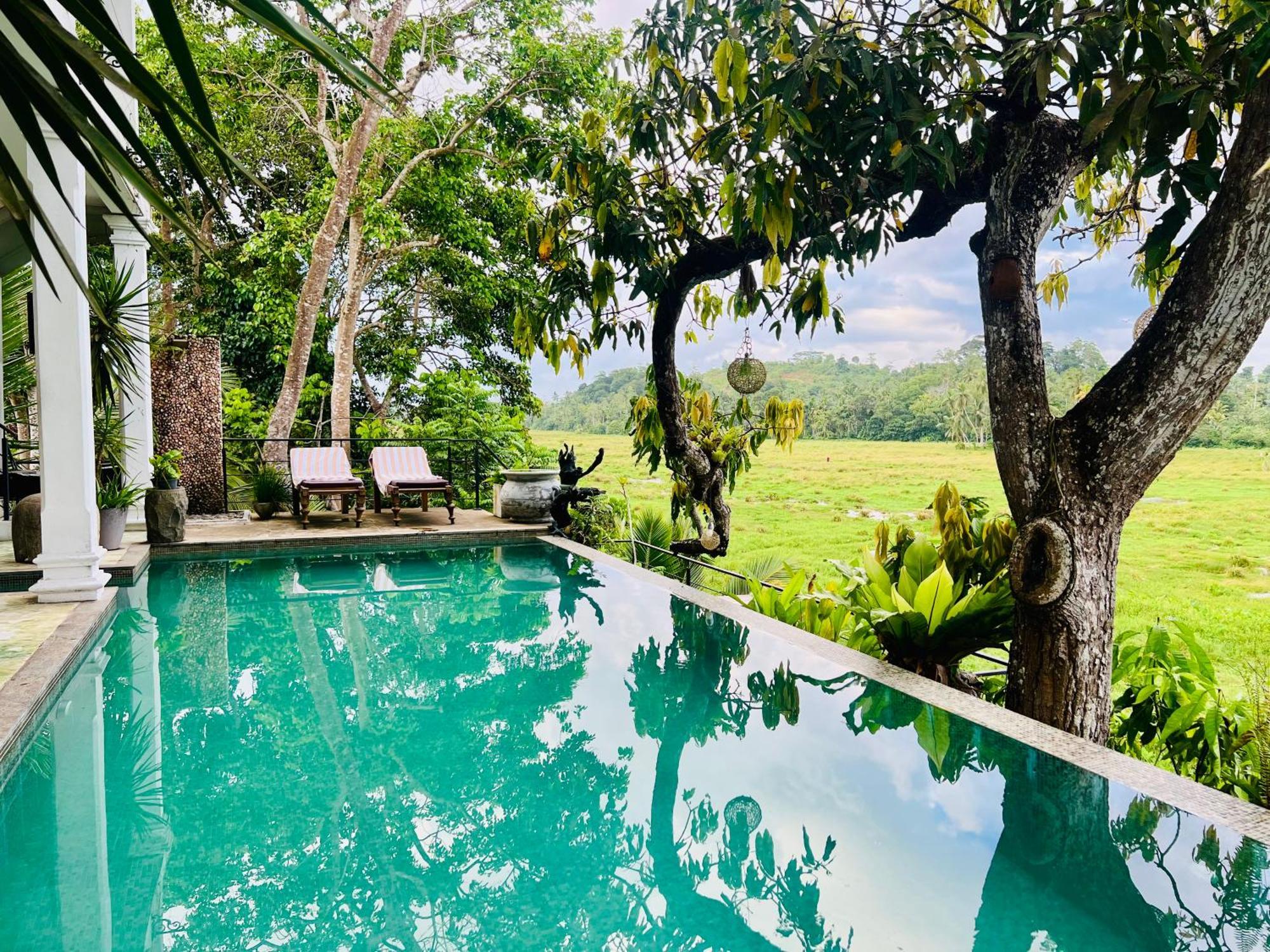 Villa Seven Faces-Luxury Escape,Stunning Views With Private Pool For A Couple Or Family! ガル エクステリア 写真