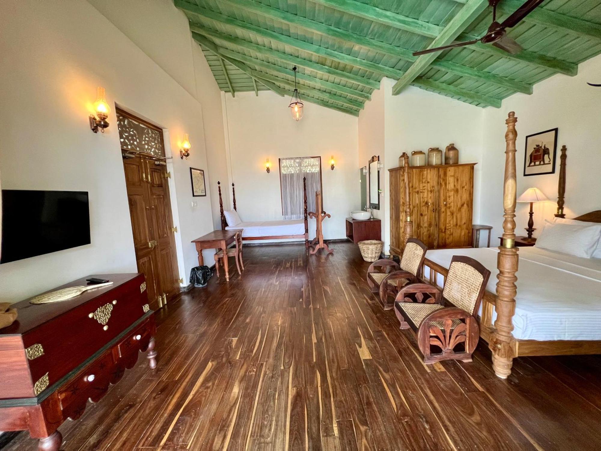 Villa Seven Faces-Luxury Escape,Stunning Views With Private Pool For A Couple Or Family! ガル エクステリア 写真