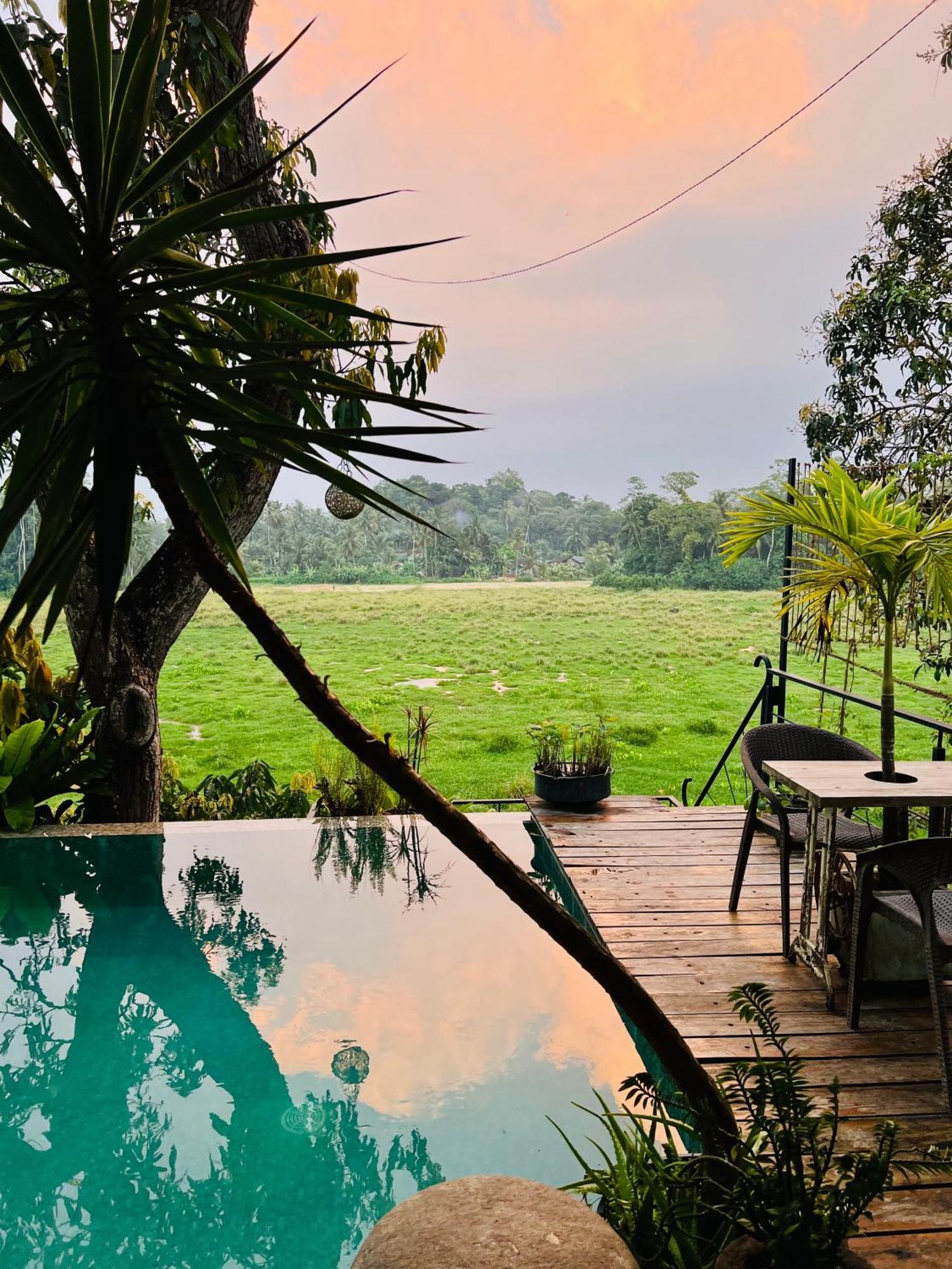 Villa Seven Faces-Luxury Escape,Stunning Views With Private Pool For A Couple Or Family! ガル エクステリア 写真