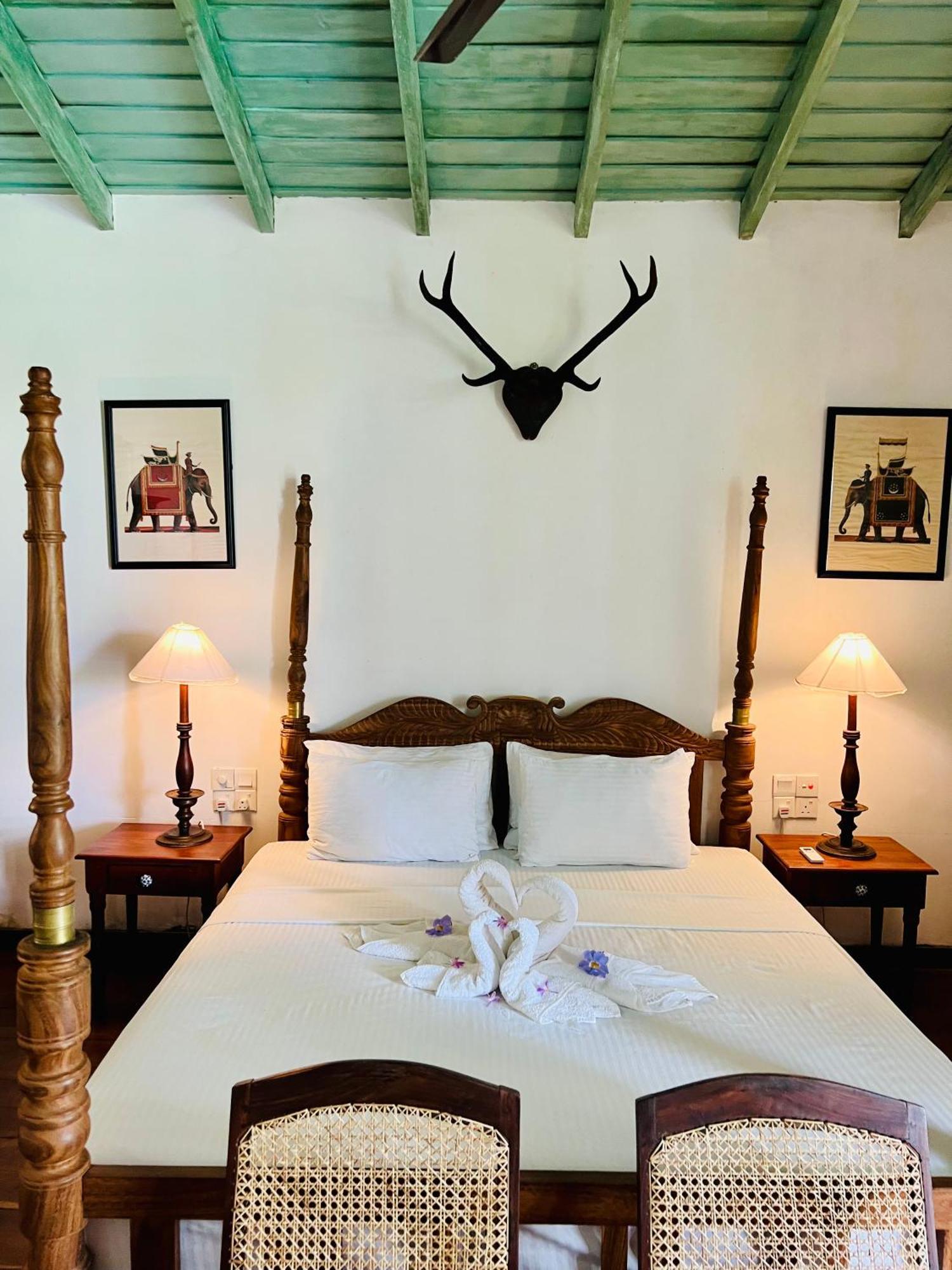 Villa Seven Faces-Luxury Escape,Stunning Views With Private Pool For A Couple Or Family! ガル エクステリア 写真